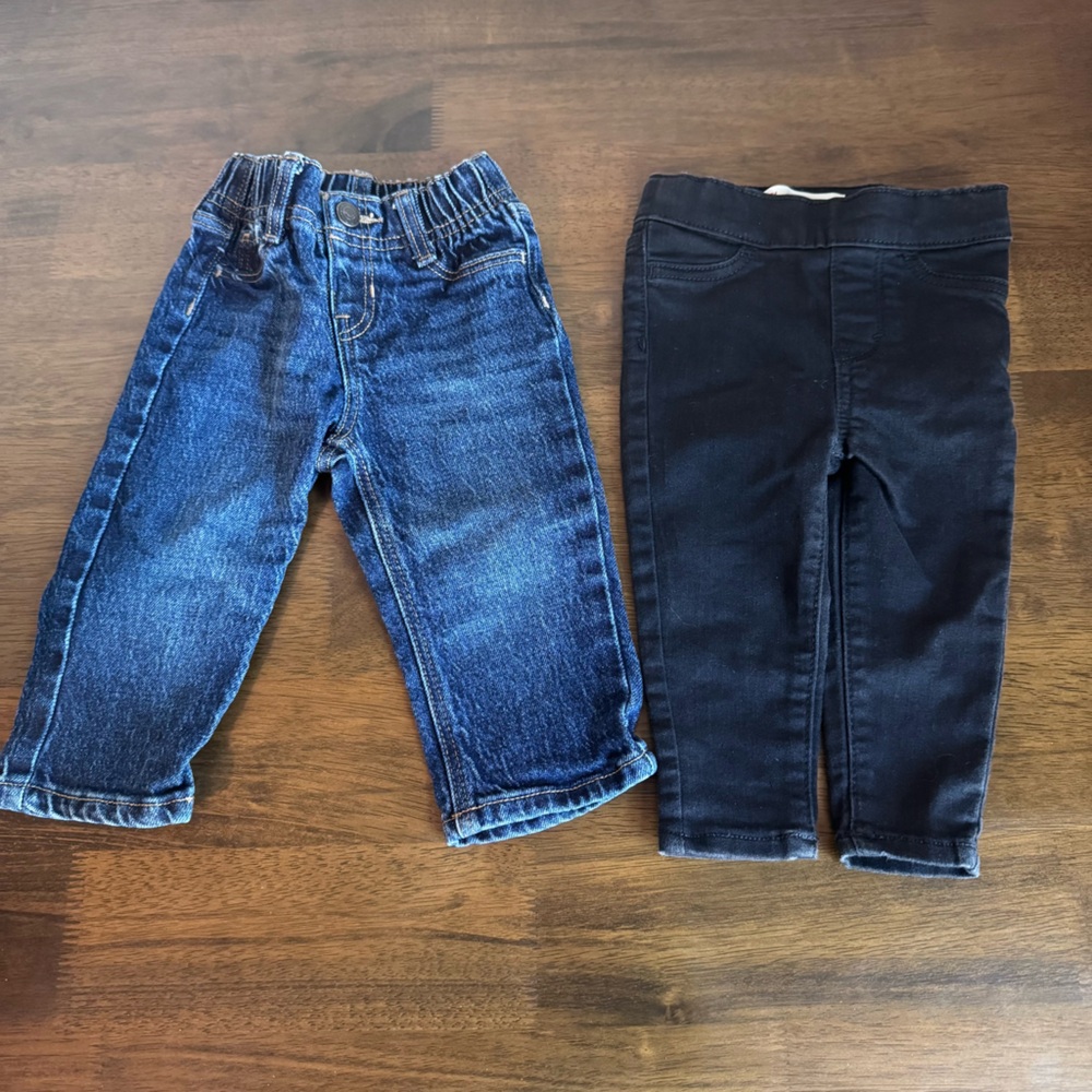Boys Pants Bundle Old Navy + Levi’s (size 6-12M/9M)